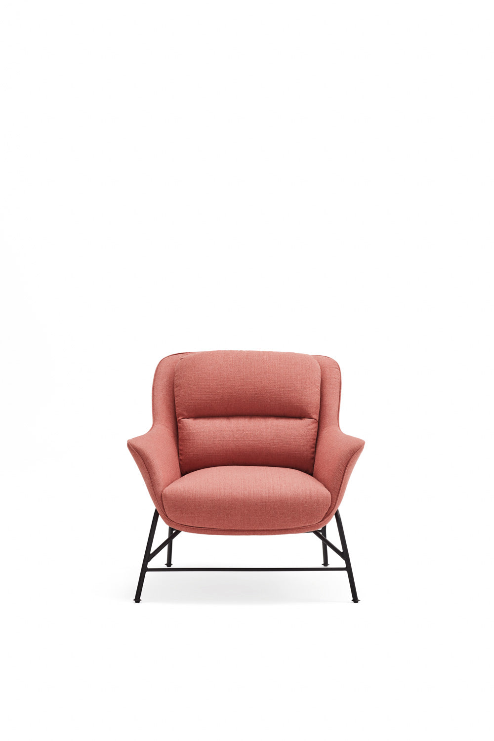Fauteuil moderne Sadira avec accoudoirs en tissu corail