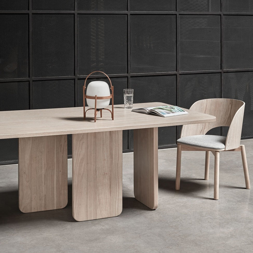 Table à manger 6 places 200x100 cm Arq de Teulat en bois nature