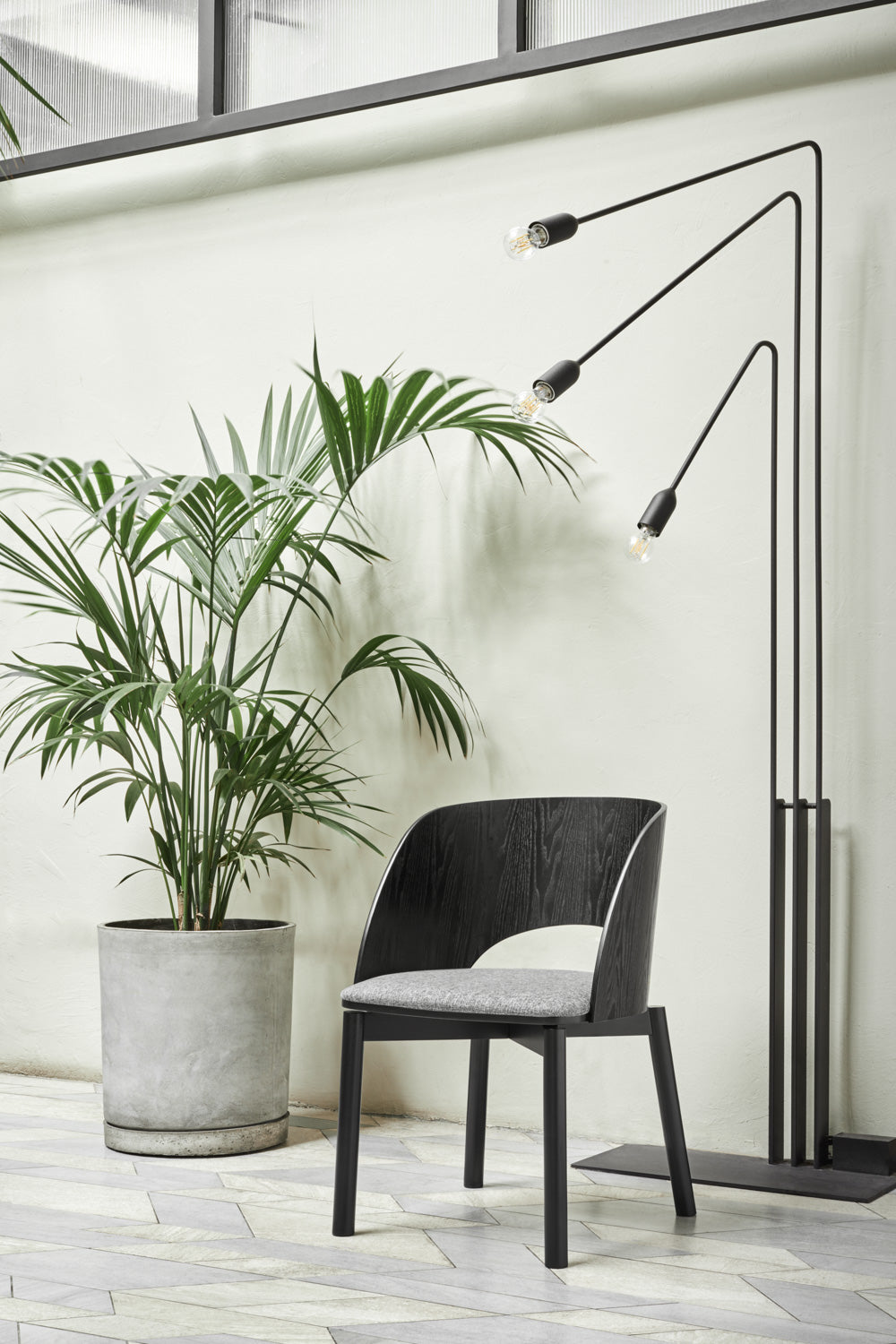 Lot de 2 chaises 50x78 h45 cm Dam en frêne noir