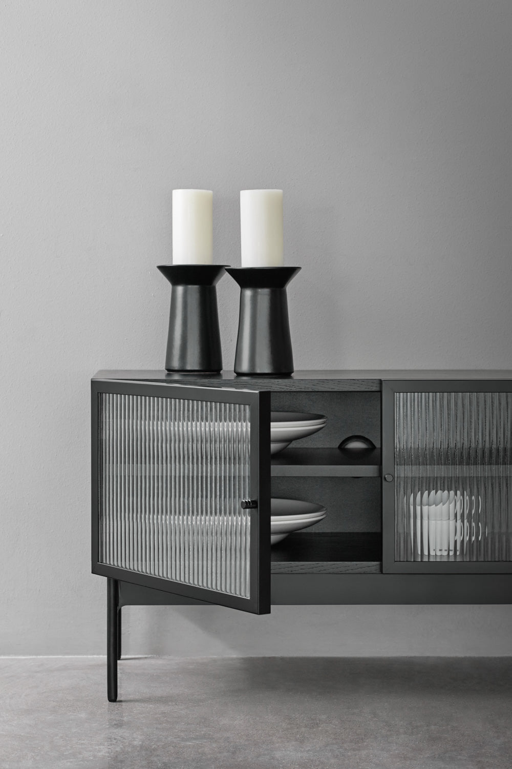 Meuble TV 4 portes vitrées 180x40 cm Blur par Teulat noir