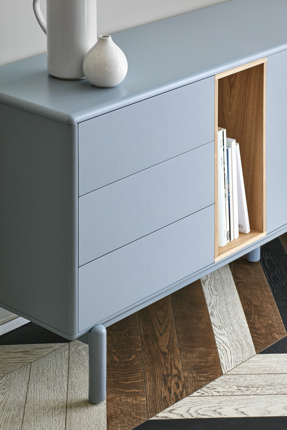 Buffet 6 tiroirs 1 porte 180x40 cm Corvo de Teulat gris perle