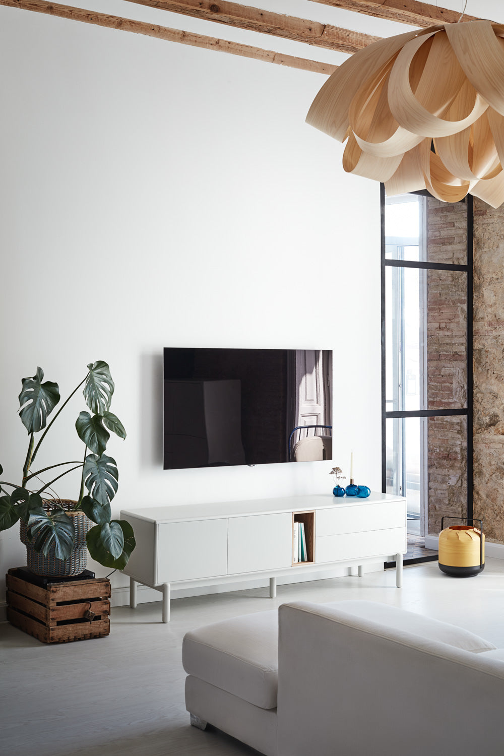 Meuble TV 2 portes 2 tiroirs 180x40 cm Corvo de Teulat crème