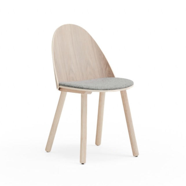 Lot de 2 chaises Uma en bois naturel et tissu gris clair