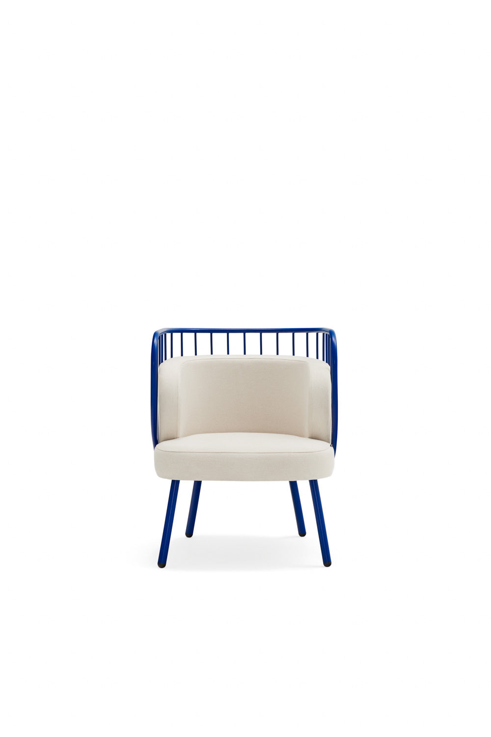 Fauteuil 67x83 h44 cm en tissu crème et structure en métal bleu