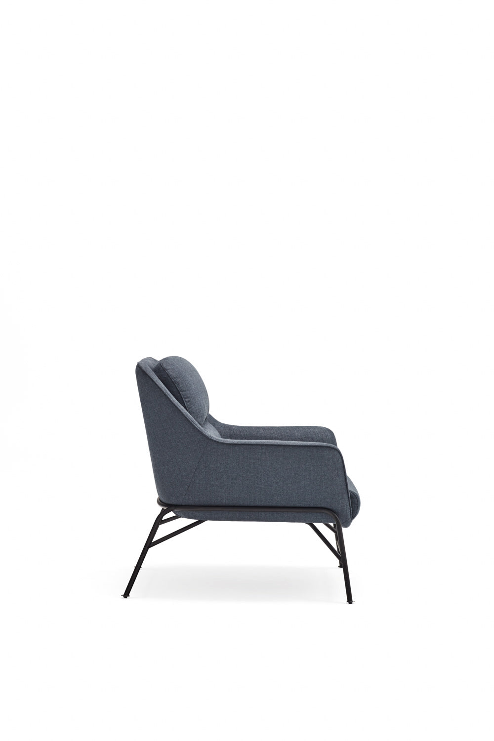 Fauteuil moderne Sadira avec accoudoirs en tissu bleu