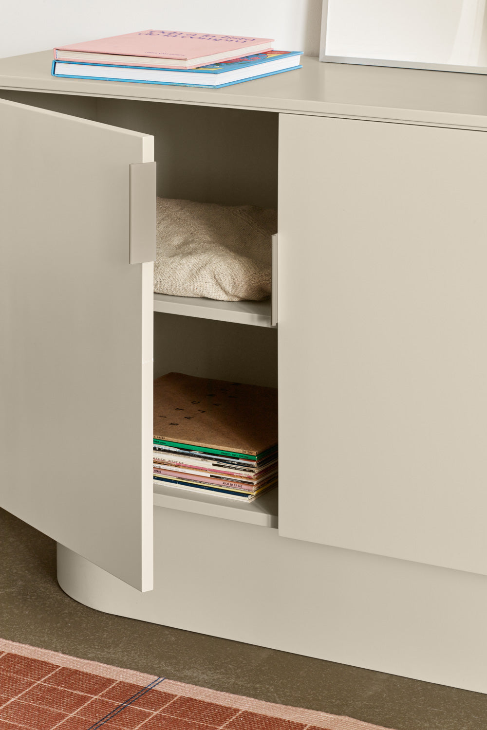 Commode 2 portes 100x82 cm Totem laquée sable