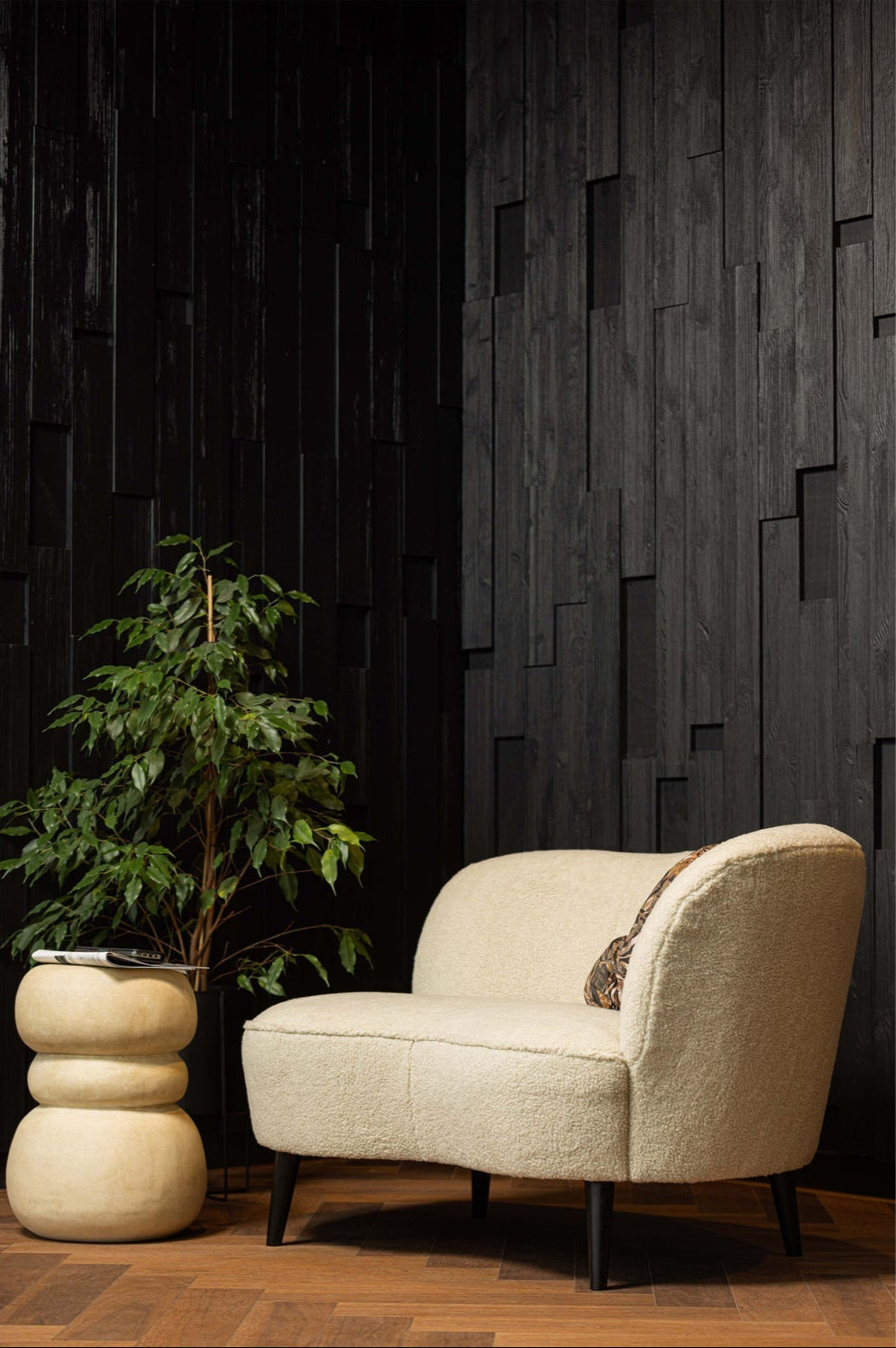 Tavolino in fibra di argilla Yvo 47x37 cm