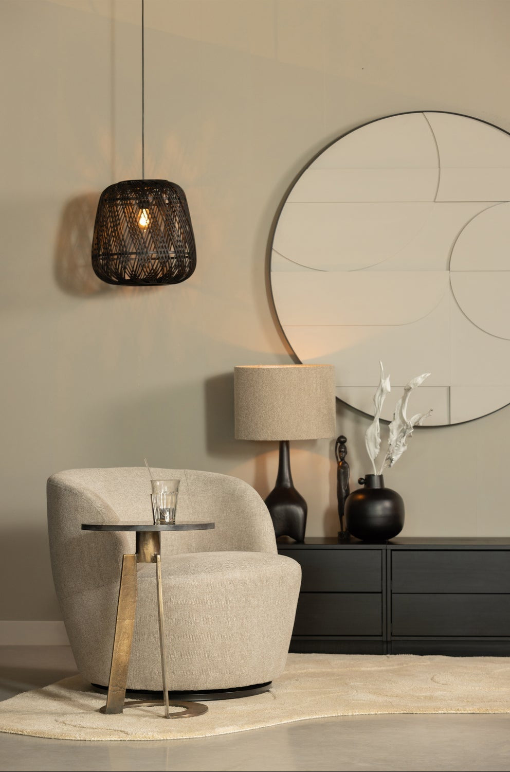 Lampada a sospensione nera Moza 36x36 cm