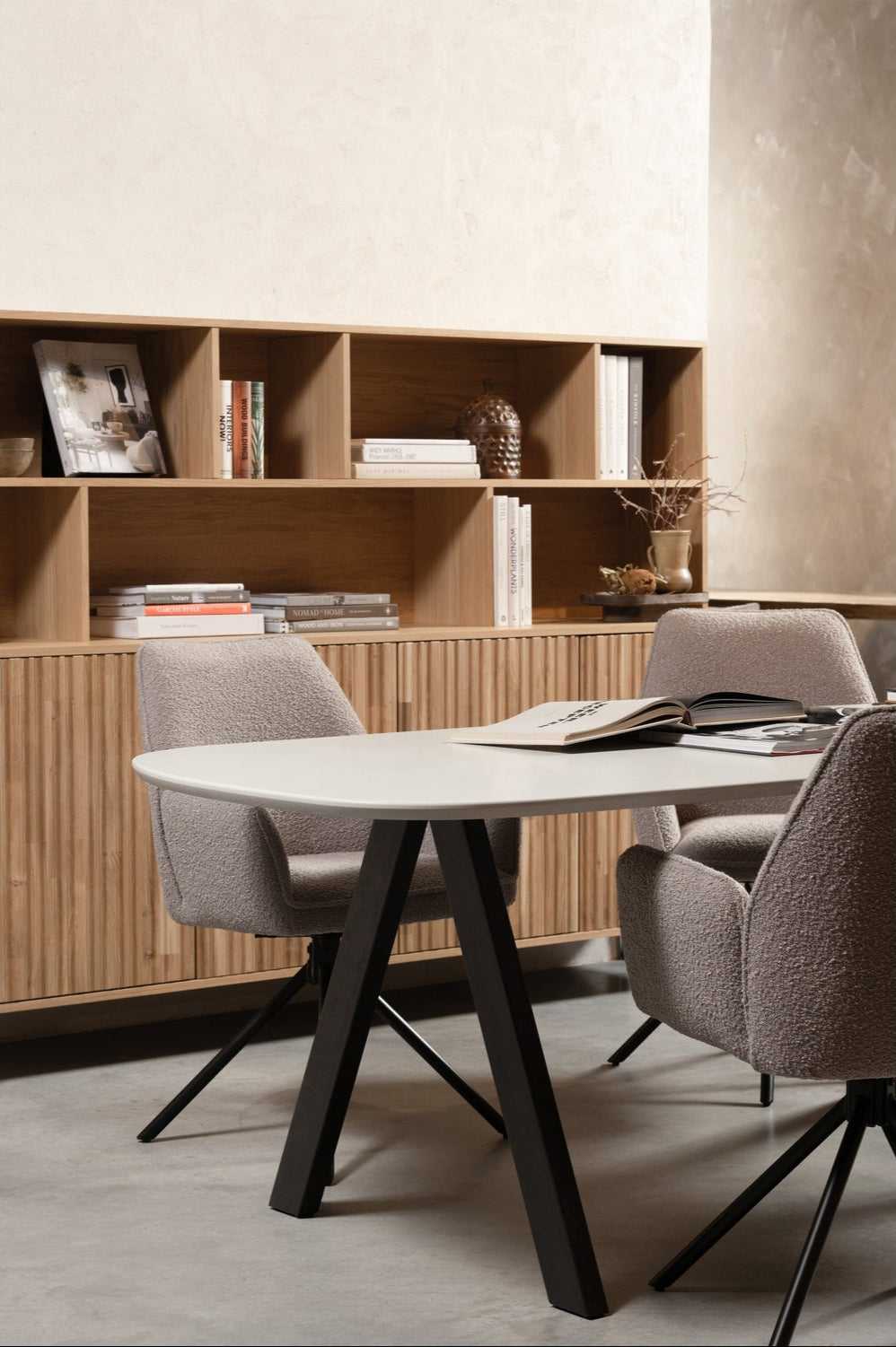 Buffet 4 portes en chêne New Gravure 150x200 cm