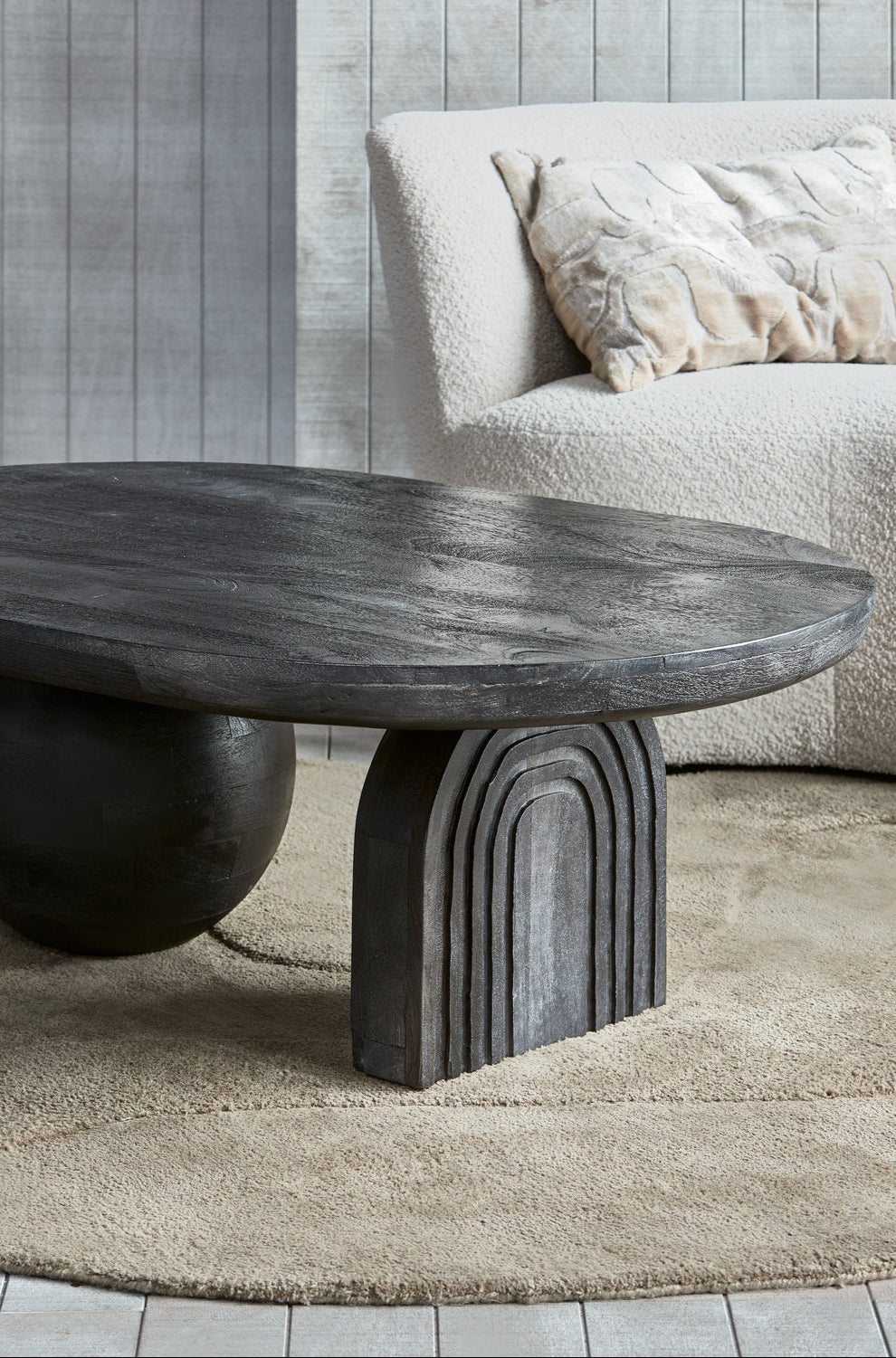 Tavolino in legno di mango nero Steppe 38x110 cm