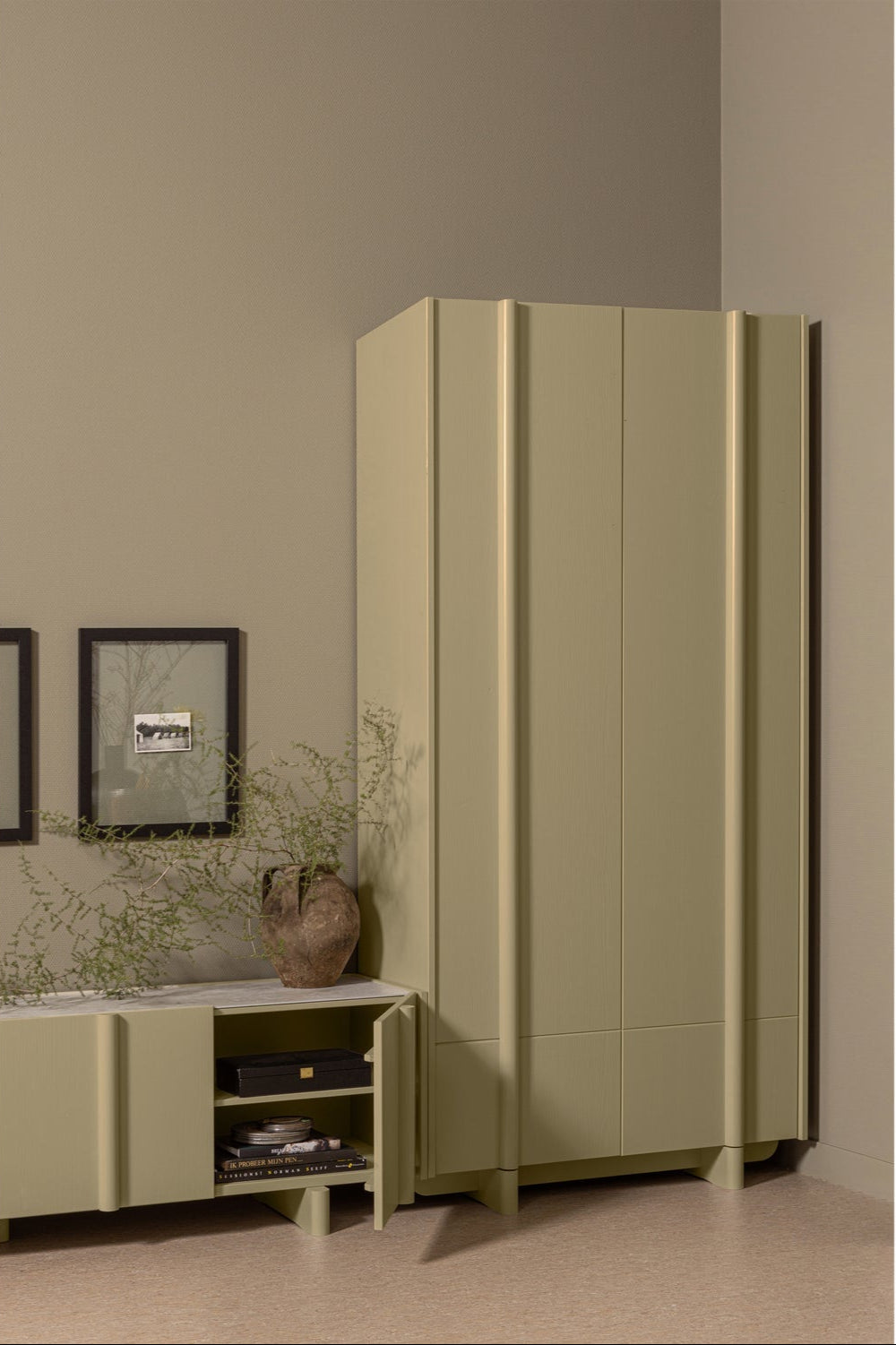 Buffet 2 portes 1 tiroir en bois de pin Basu 210x101 cm