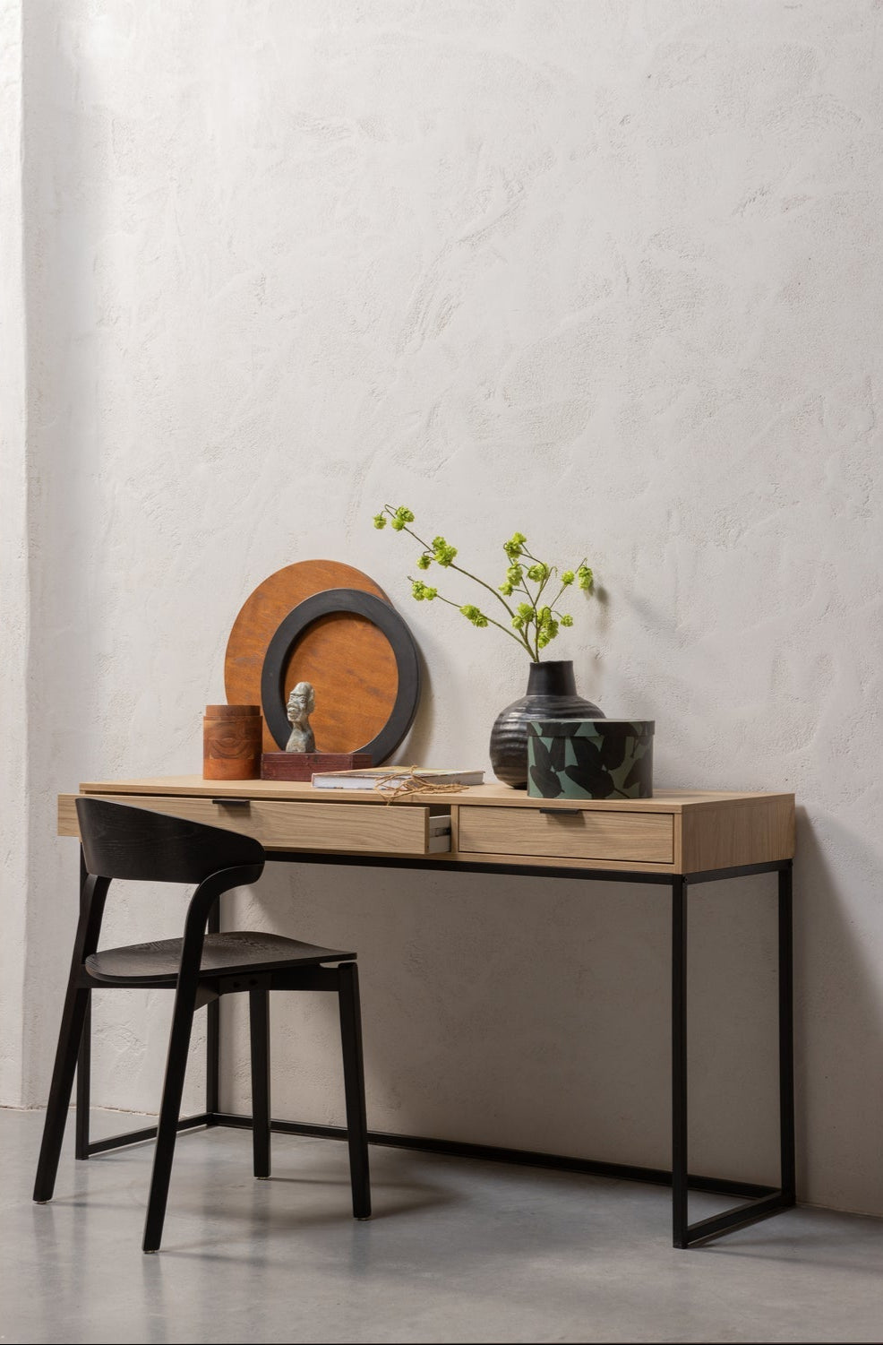 Tavolino 2 cassetti in metallo Silas 74x140 cm