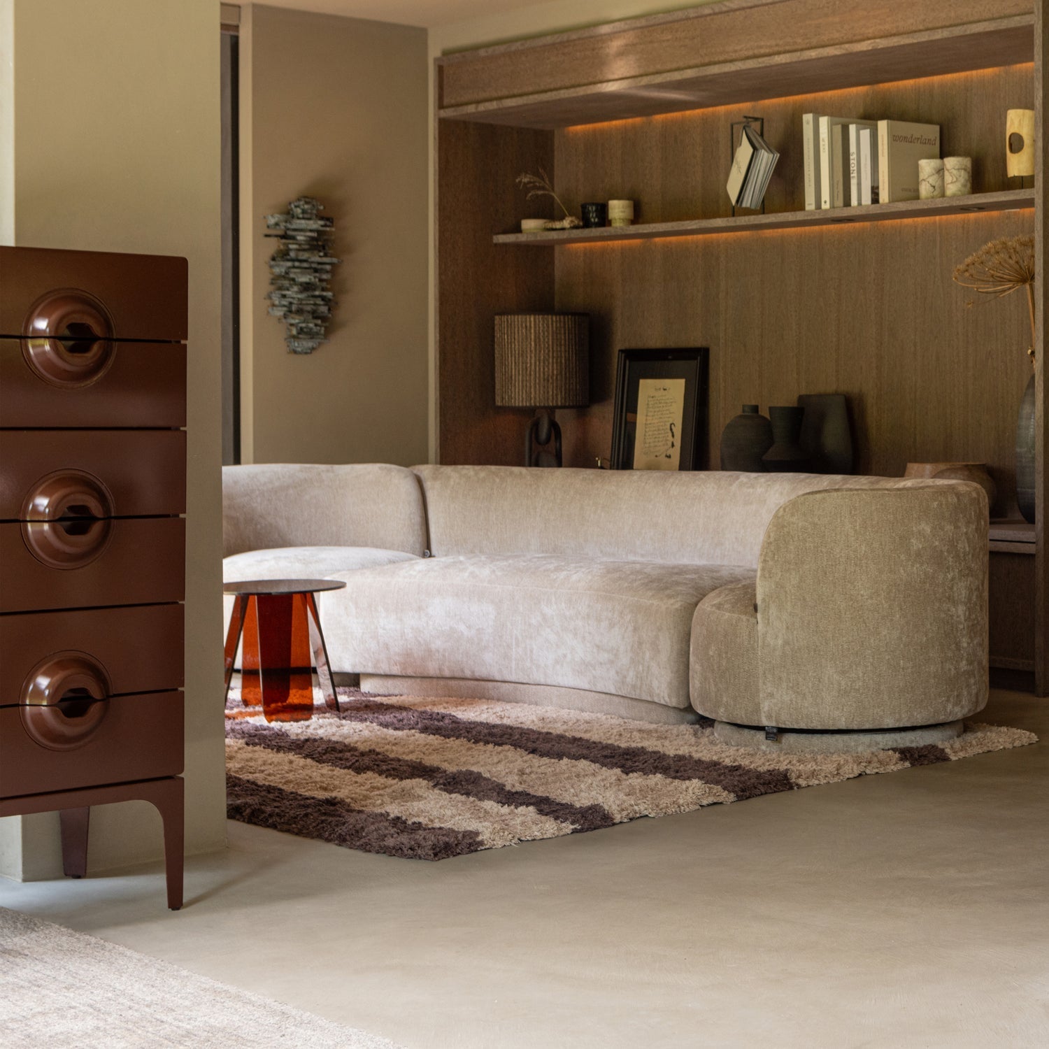 Cassettiera 6 cassetti in legno di eucalipto Merge 120x44 cm