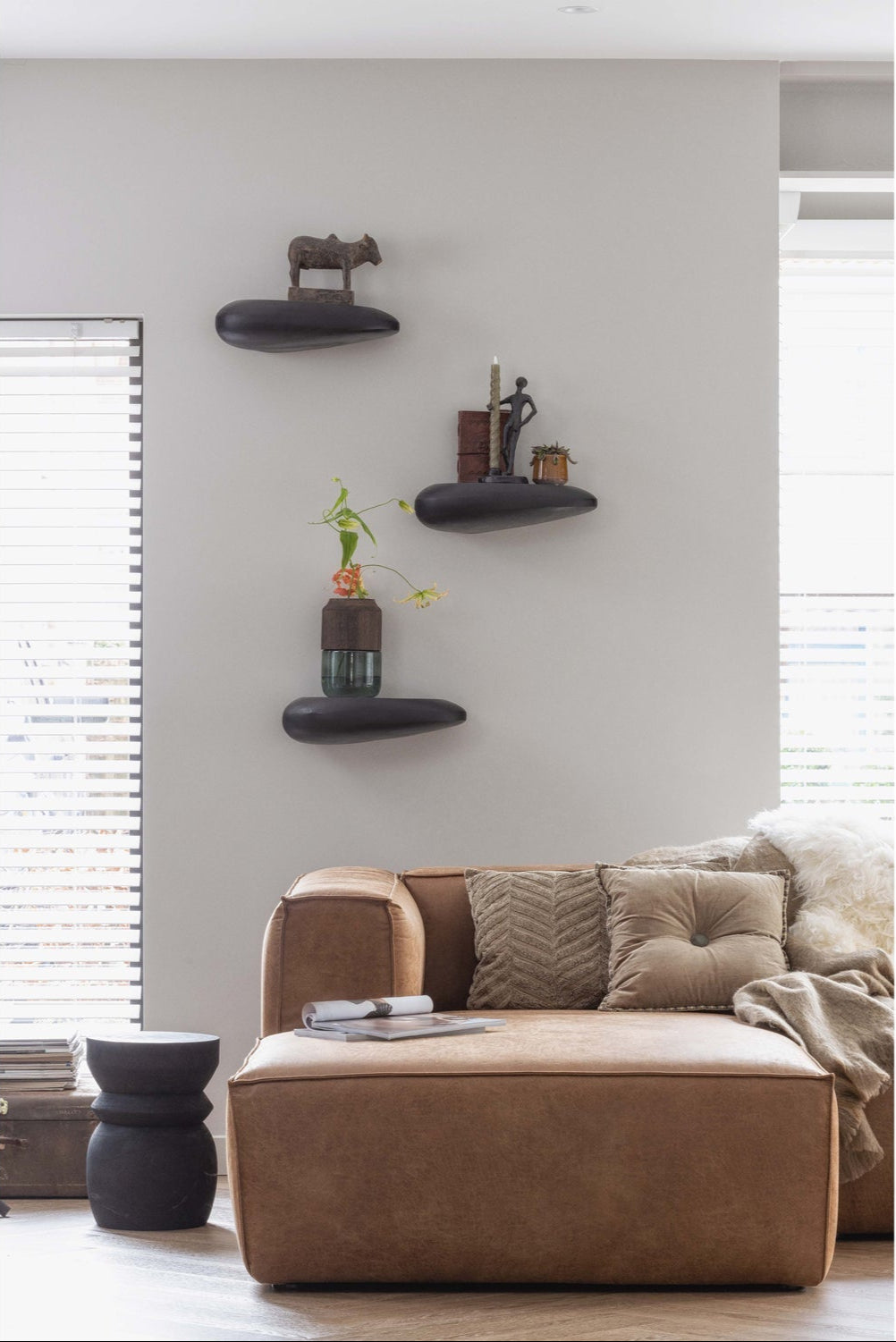 Sgabello in legno Bikkel 40x28 cm