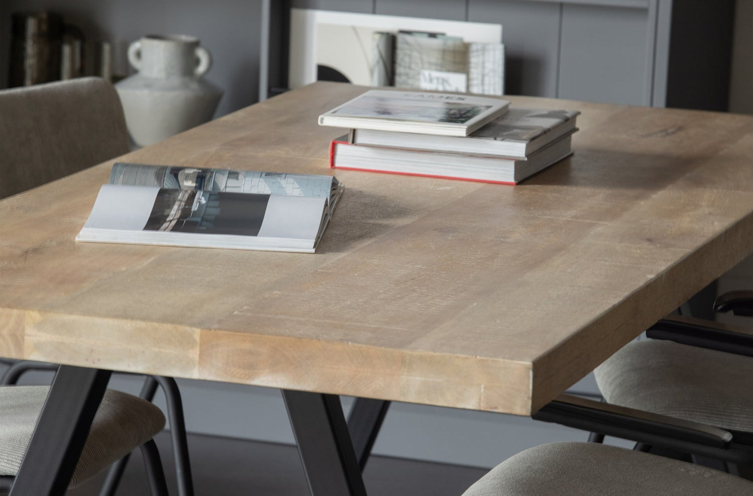 Table à manger en chêne foncé Tablo 75x180 cm