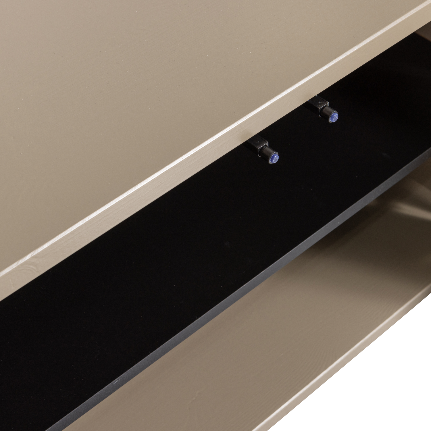 Meuble TV en bois de pin Turner 47x120 cm