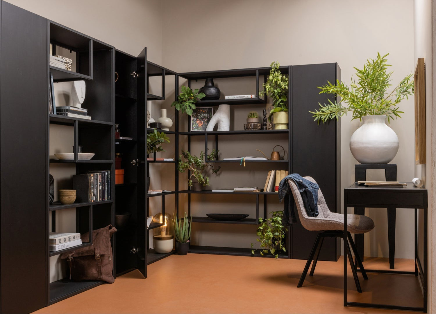 Libreria a giorno in metallo nero opaco Teun