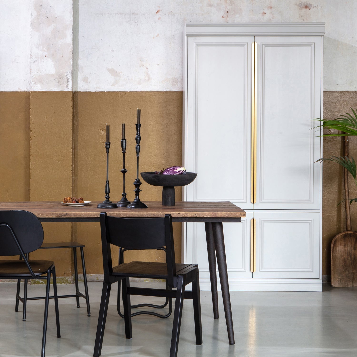 Table à manger en bois d'orme Guild 77x220cm