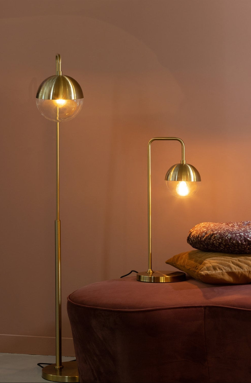 Lampada da tavolo in metallo Globular 146x30 cm