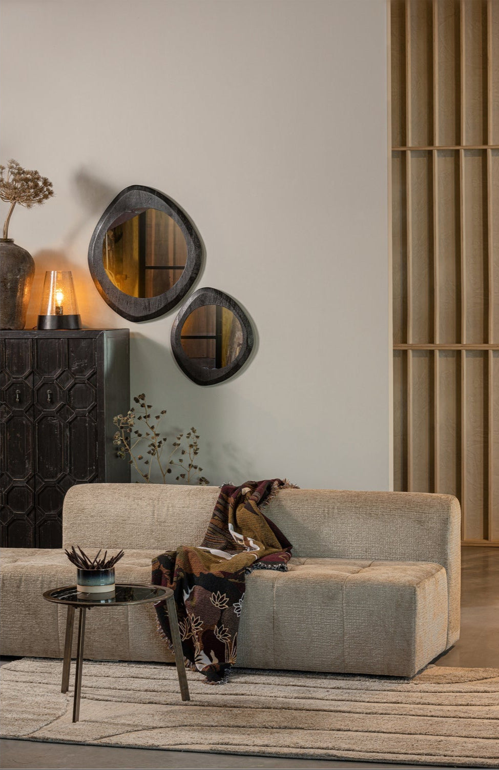 Buffet 2 portes en bois de pin naturel noir Bequest 143x75 cm