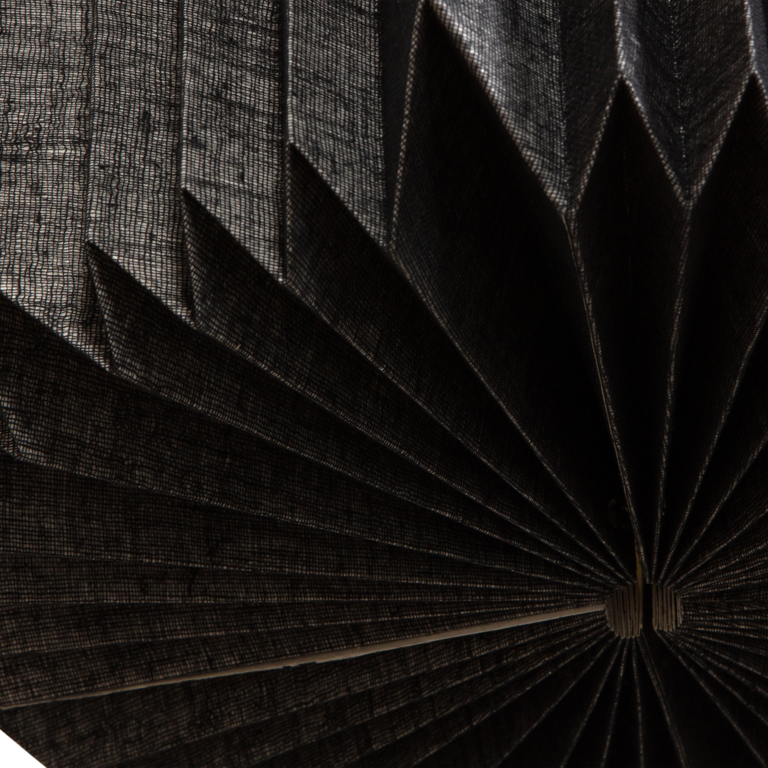 Lampada a sospensione in carta Bones 40x44 cm