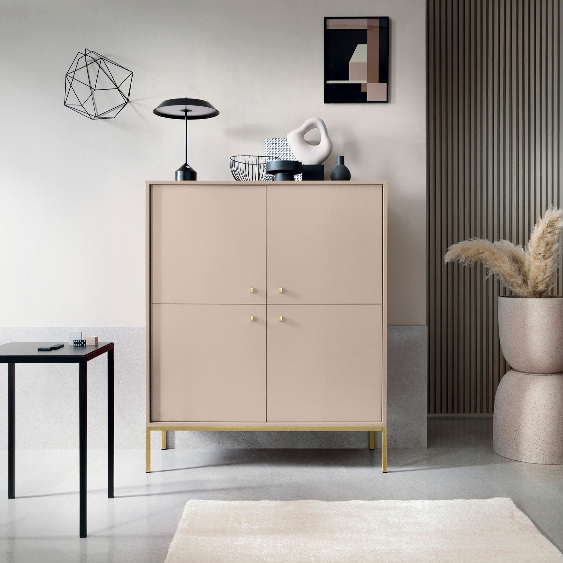 Buffet avec pieds en fer 4 portes en bois laminé Canterno 104x125 cm