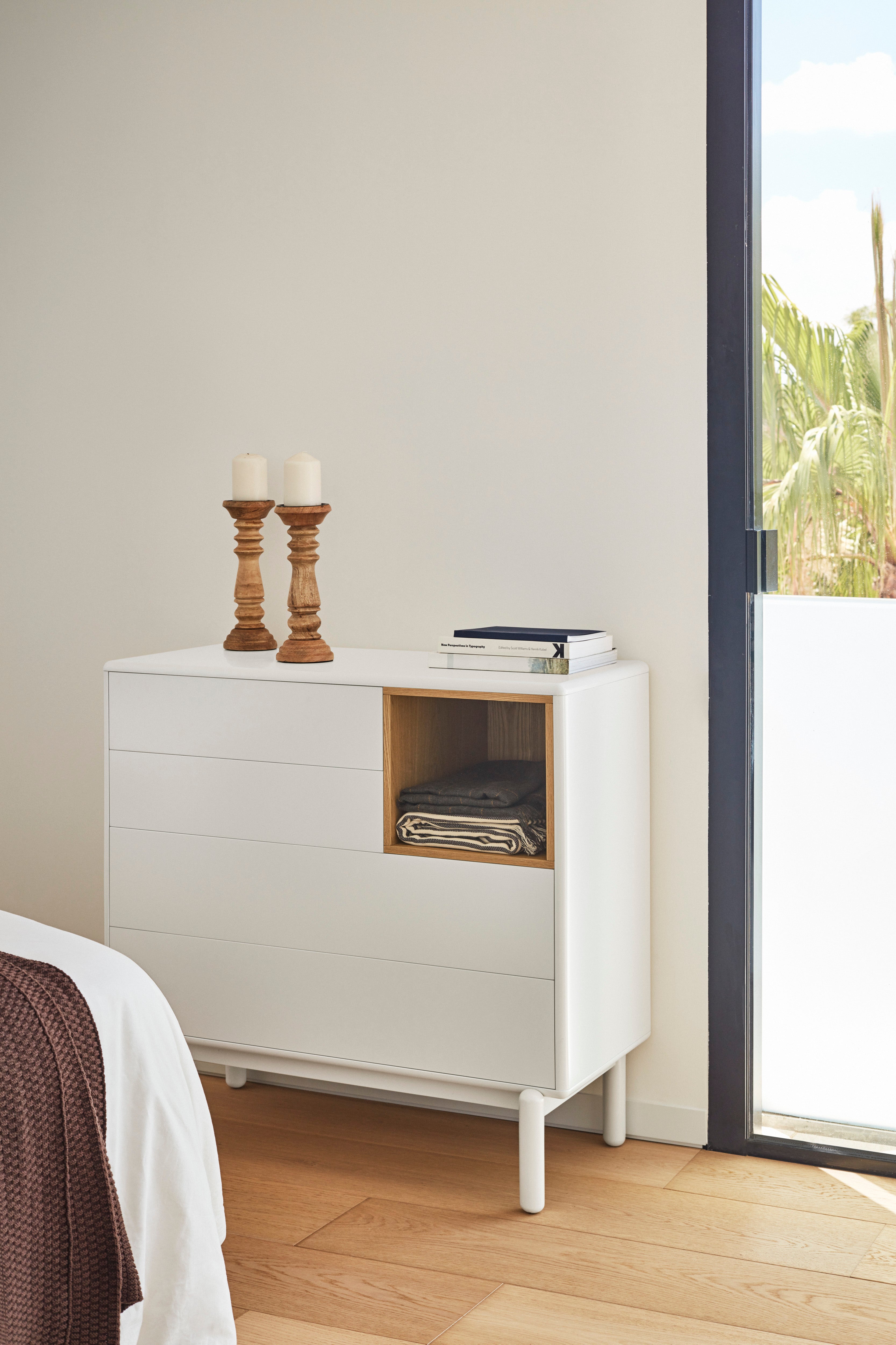 Commode 4 tiroirs 90x40 cm Corvo de Teulat crème