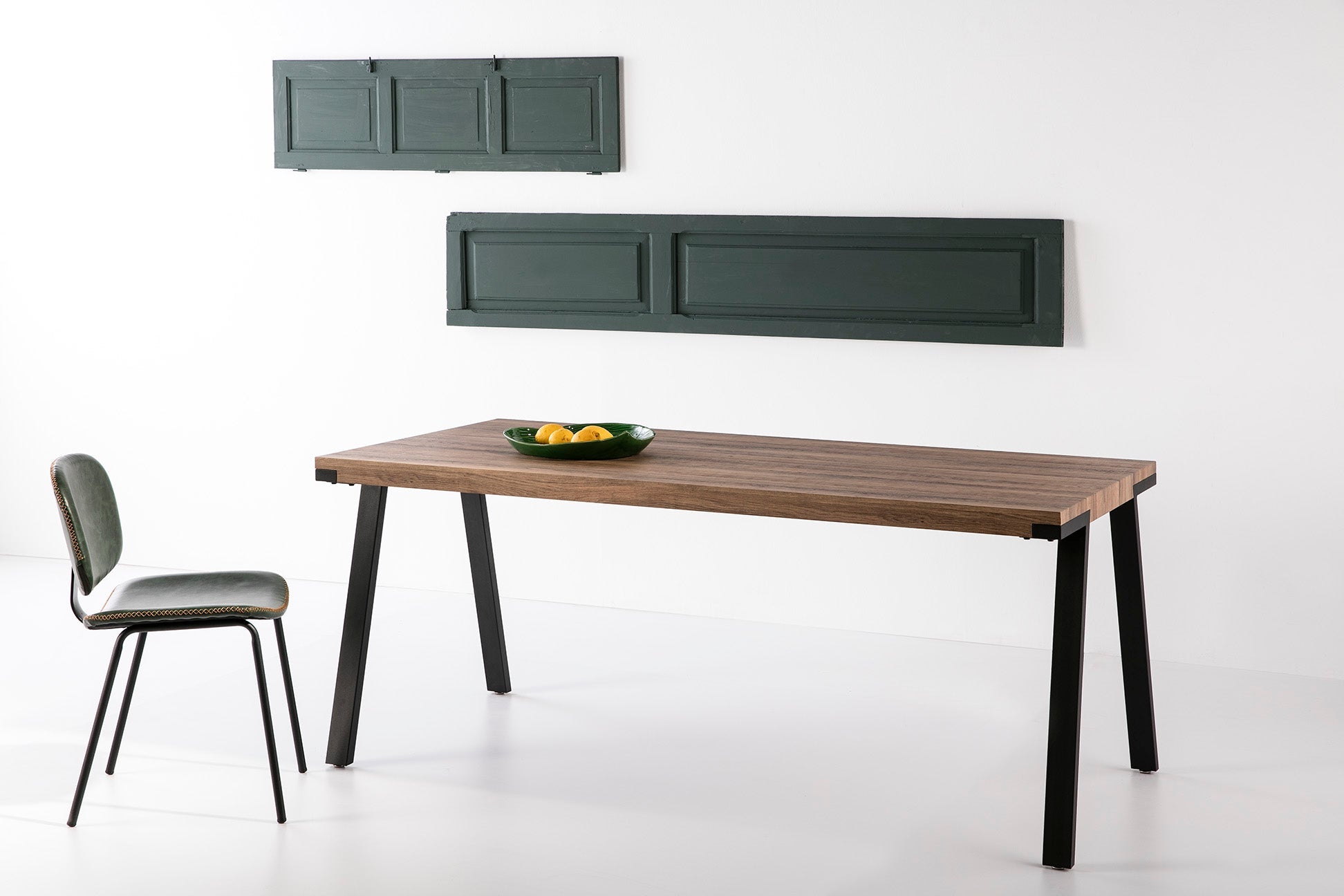 Lot de 2 chaises 45x48 h52 cm Tatorba en éco-cuir vert 