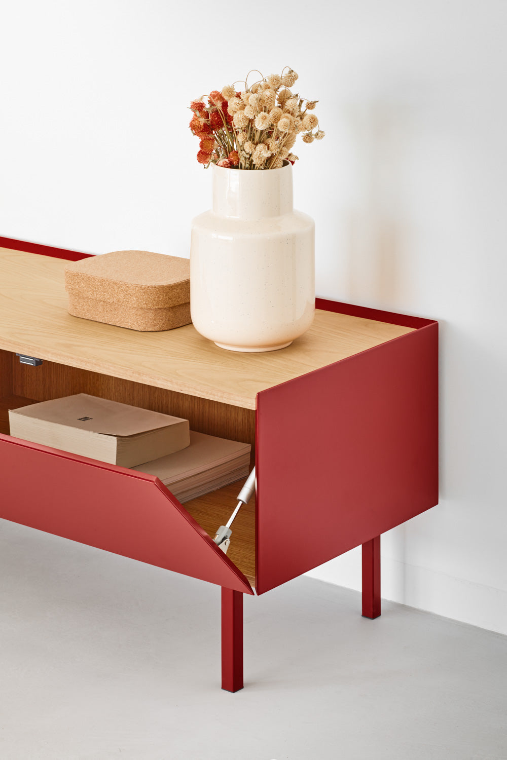 Meuble TV 180x40 cm Arista de Teulat rouge