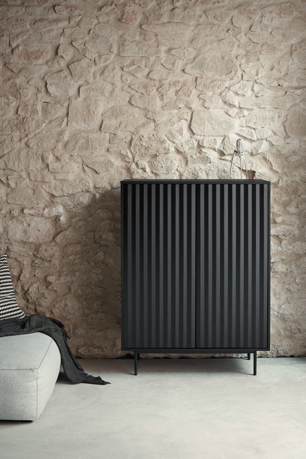 Buffet moderne 2 portes 97x130 cm Sierra de Teulat noir