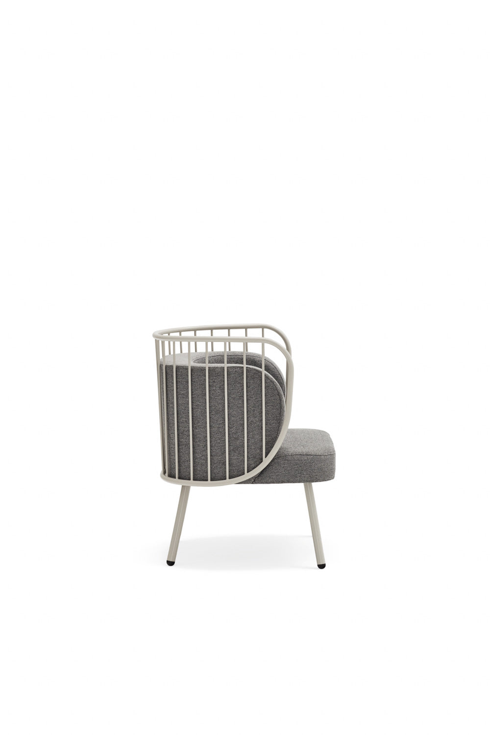Fauteuil 67x83 h44 cm Nabi en tissu gris et structure en métal crème 