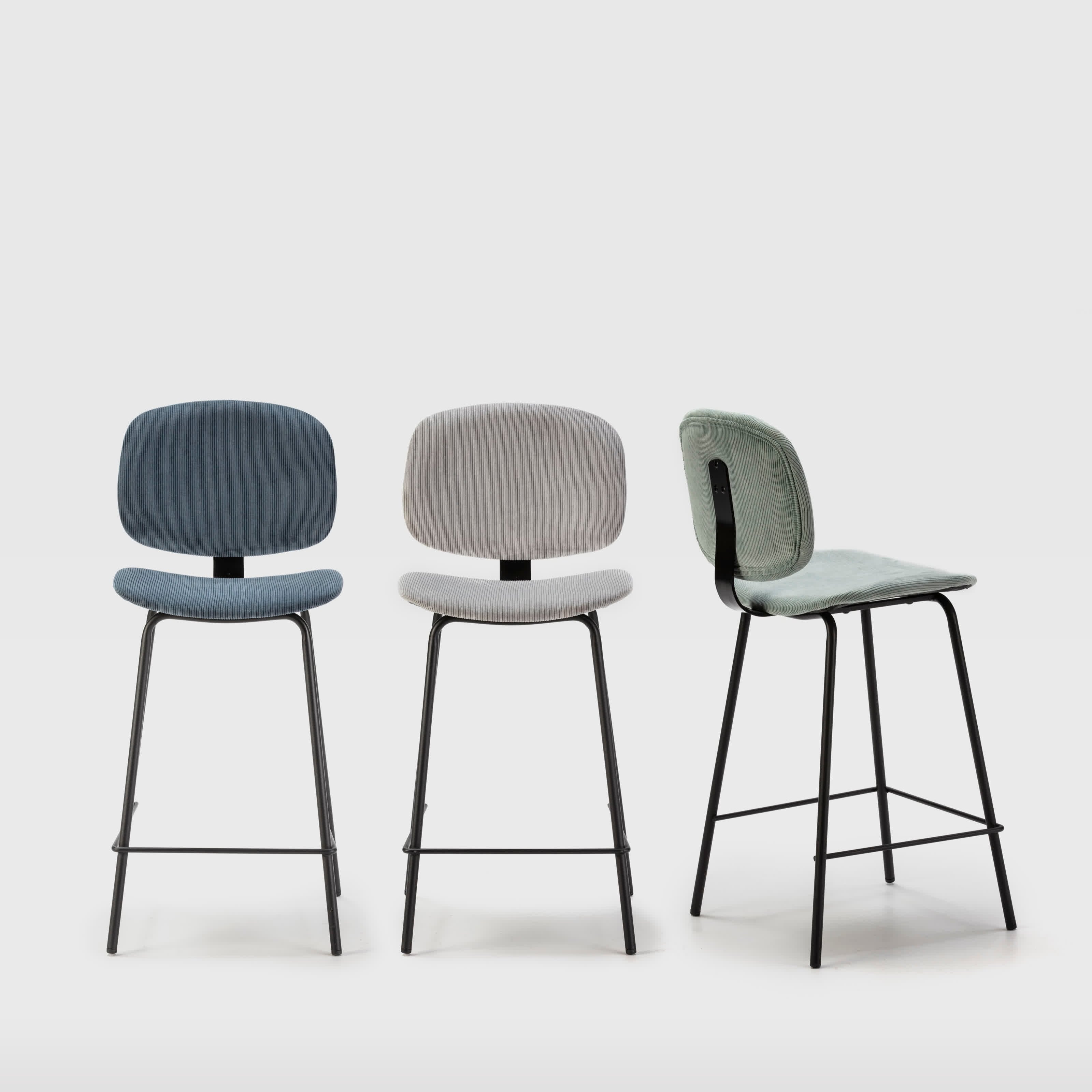 Set di 2 sgabelli in stile retrò in velluto a coste e metallo nero Anna 44x51 h98 cm