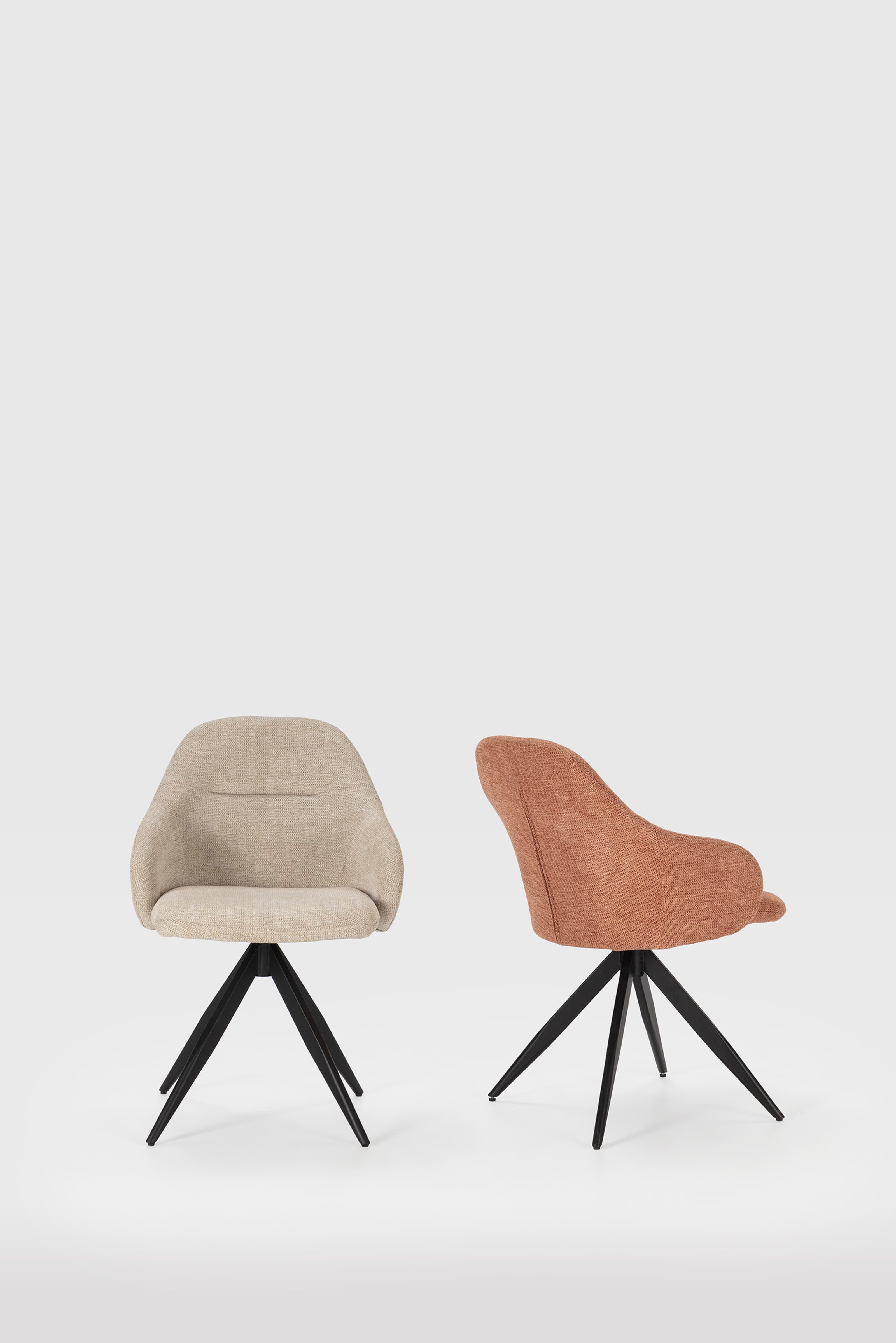 Set di 2 sedie girevoli con braccioli e struttura in metallo Tara 46x47 h84 cm