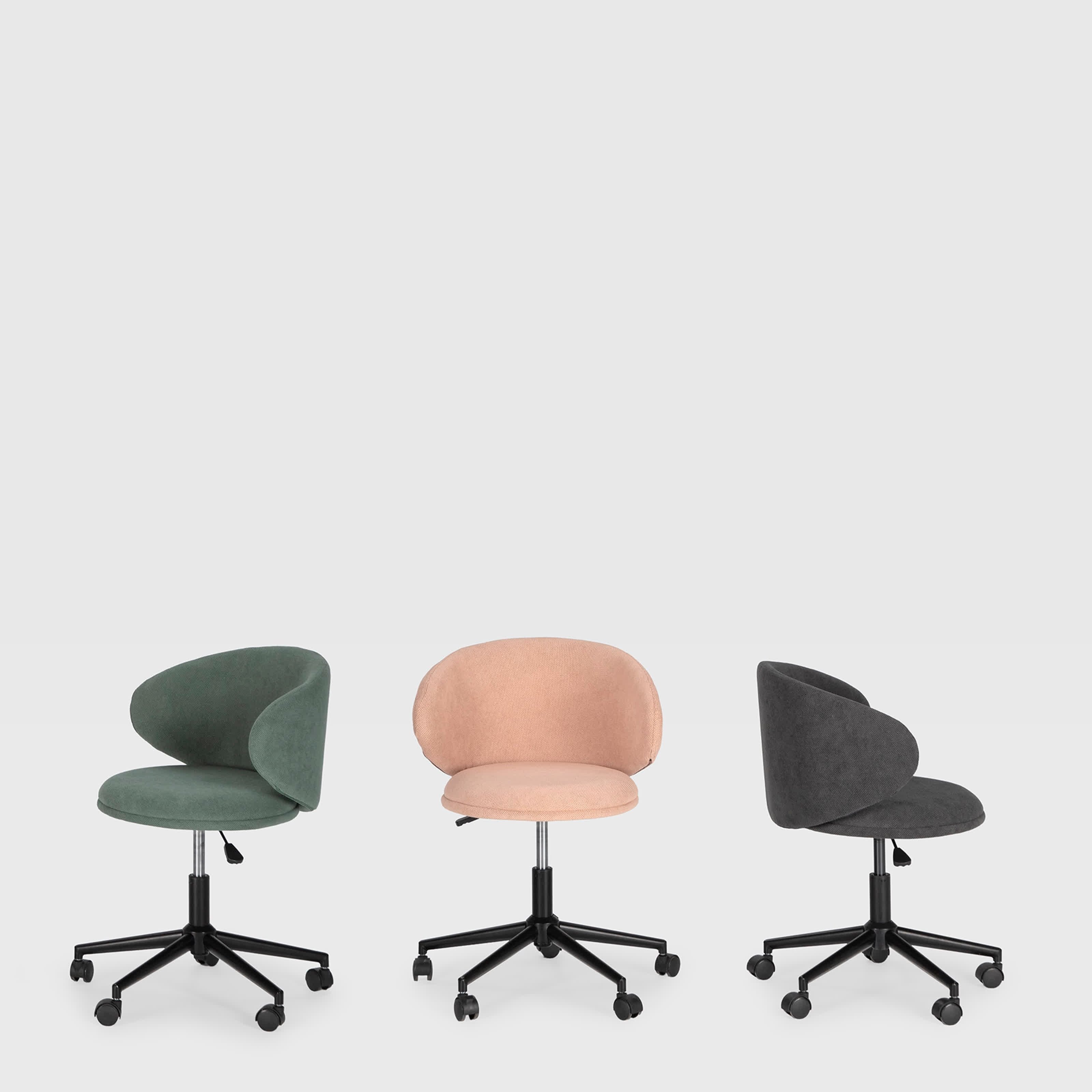 Sedia con base girevole e gambe in metallo rivestite nere Sofia 60x60 h73/83 cm