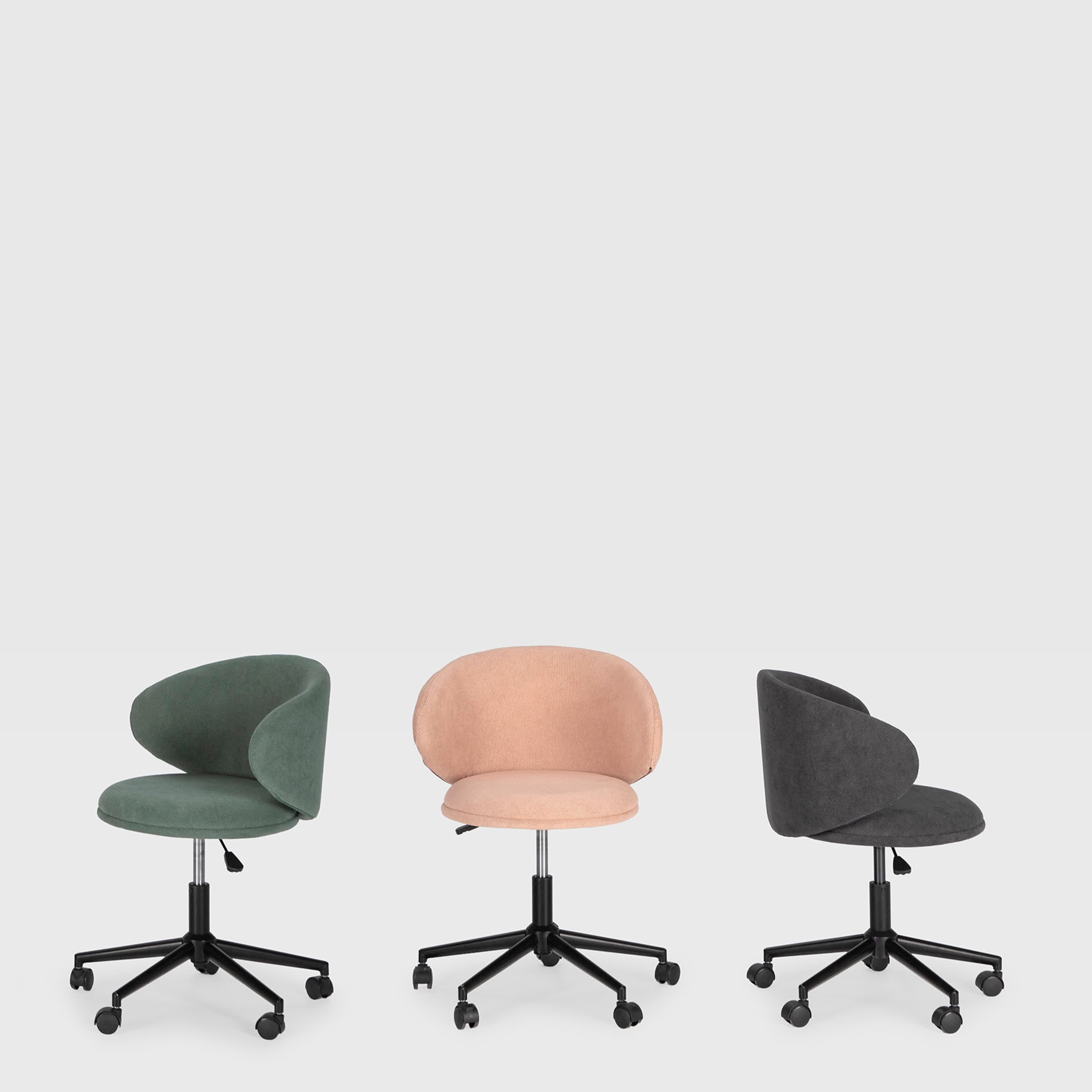 Sedia con base girevole e gambe in metallo rivestite nere Sofia 60x60 h73/83 cm