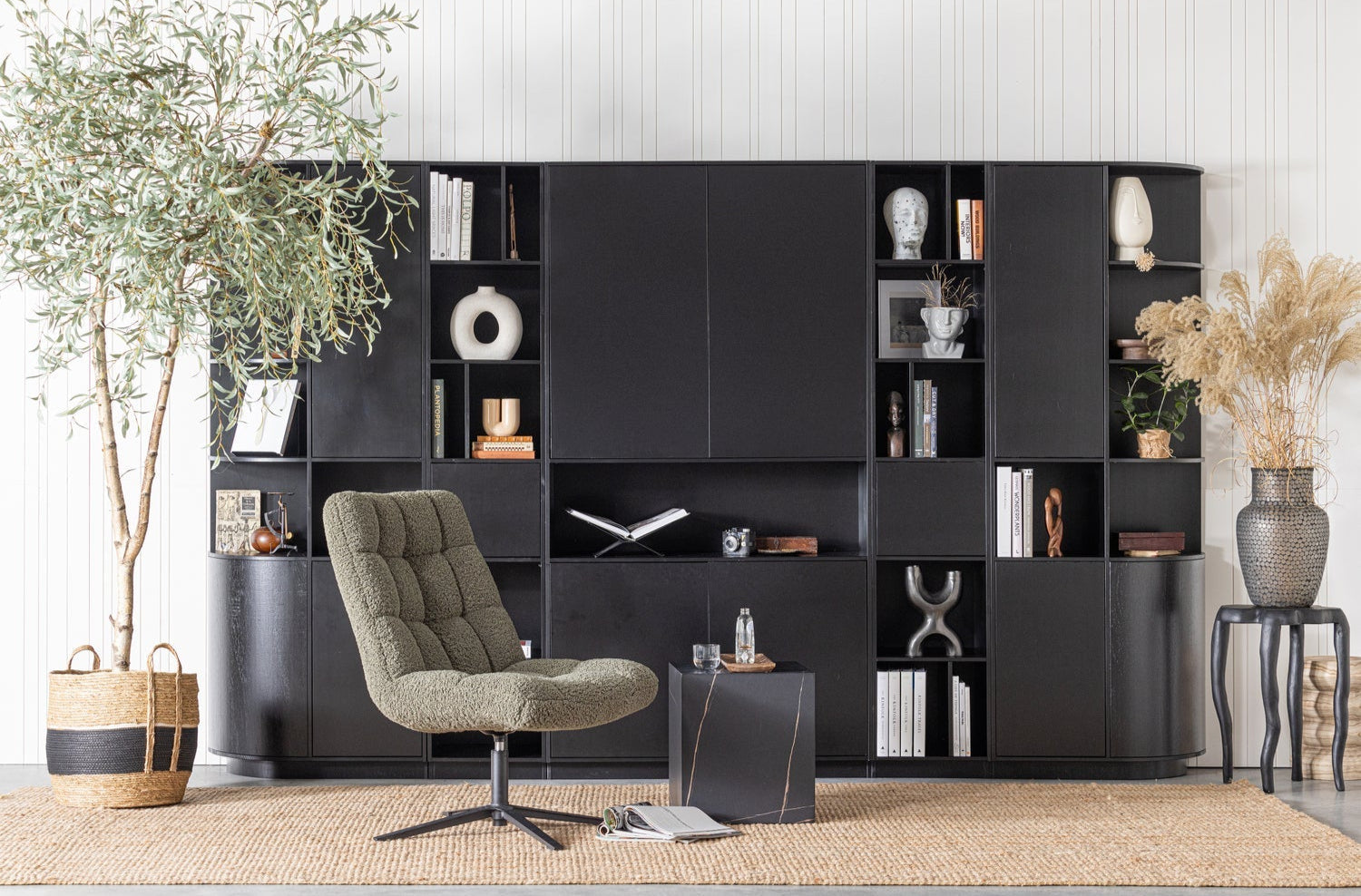 Buffet avec étagères en bois de pin noir Finca 210x40 cm