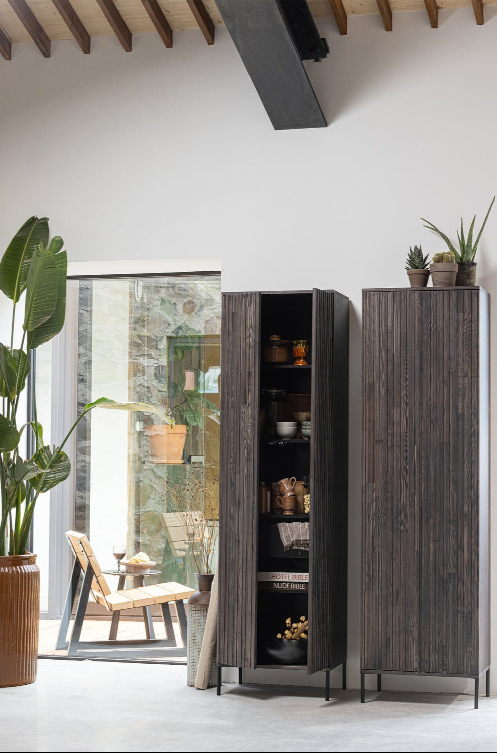 Credenza 2 ante 1 cassetto in legno di frassino New Gravure 210x60 cm