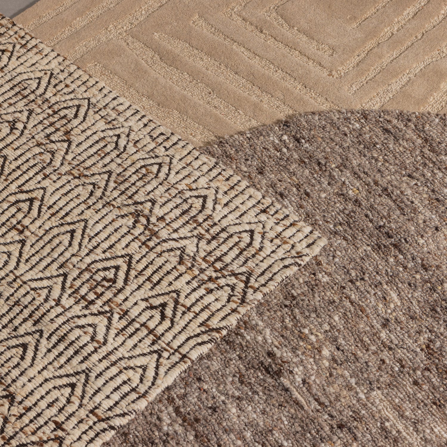 Tapis en laine sable Alicia 170x240cm