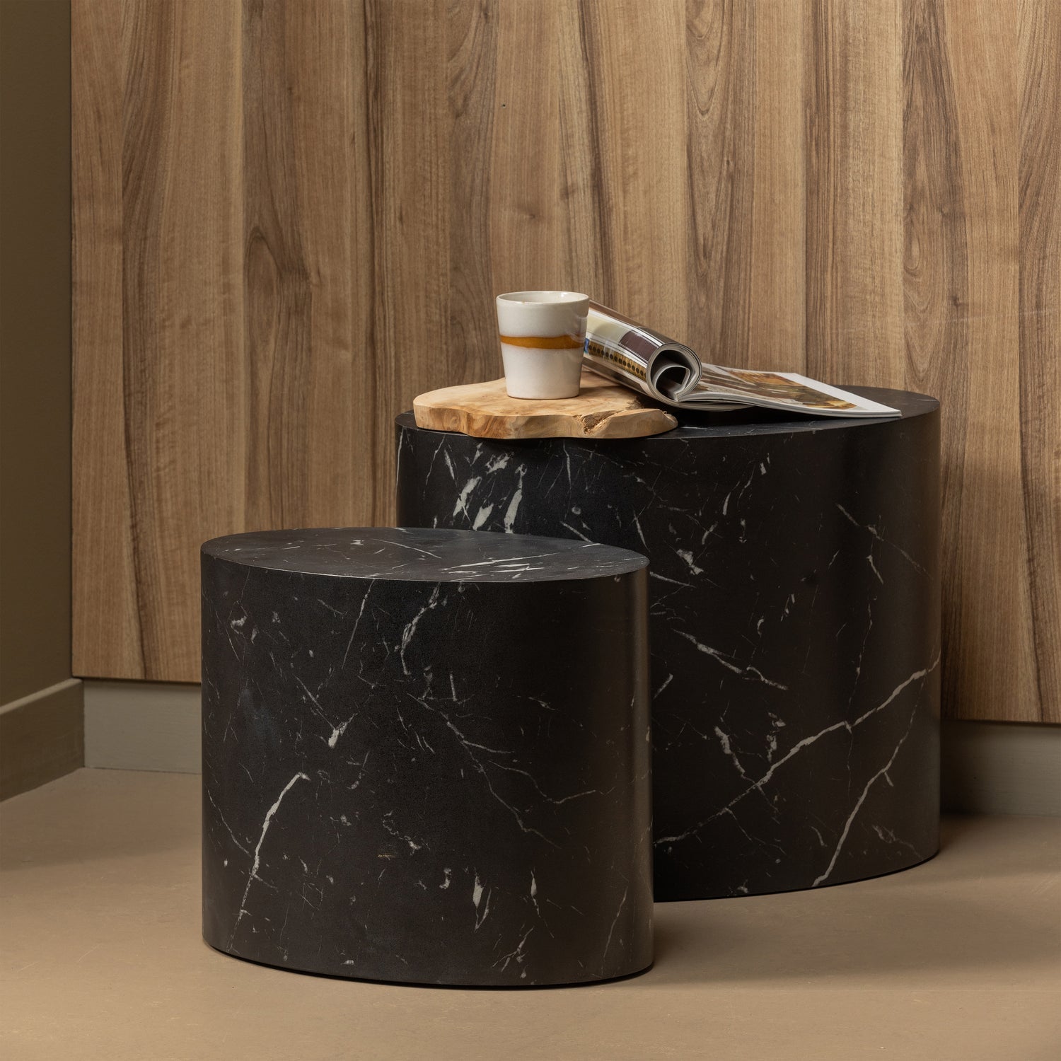 Table basse effet marbré noir Quint 33x40 cm