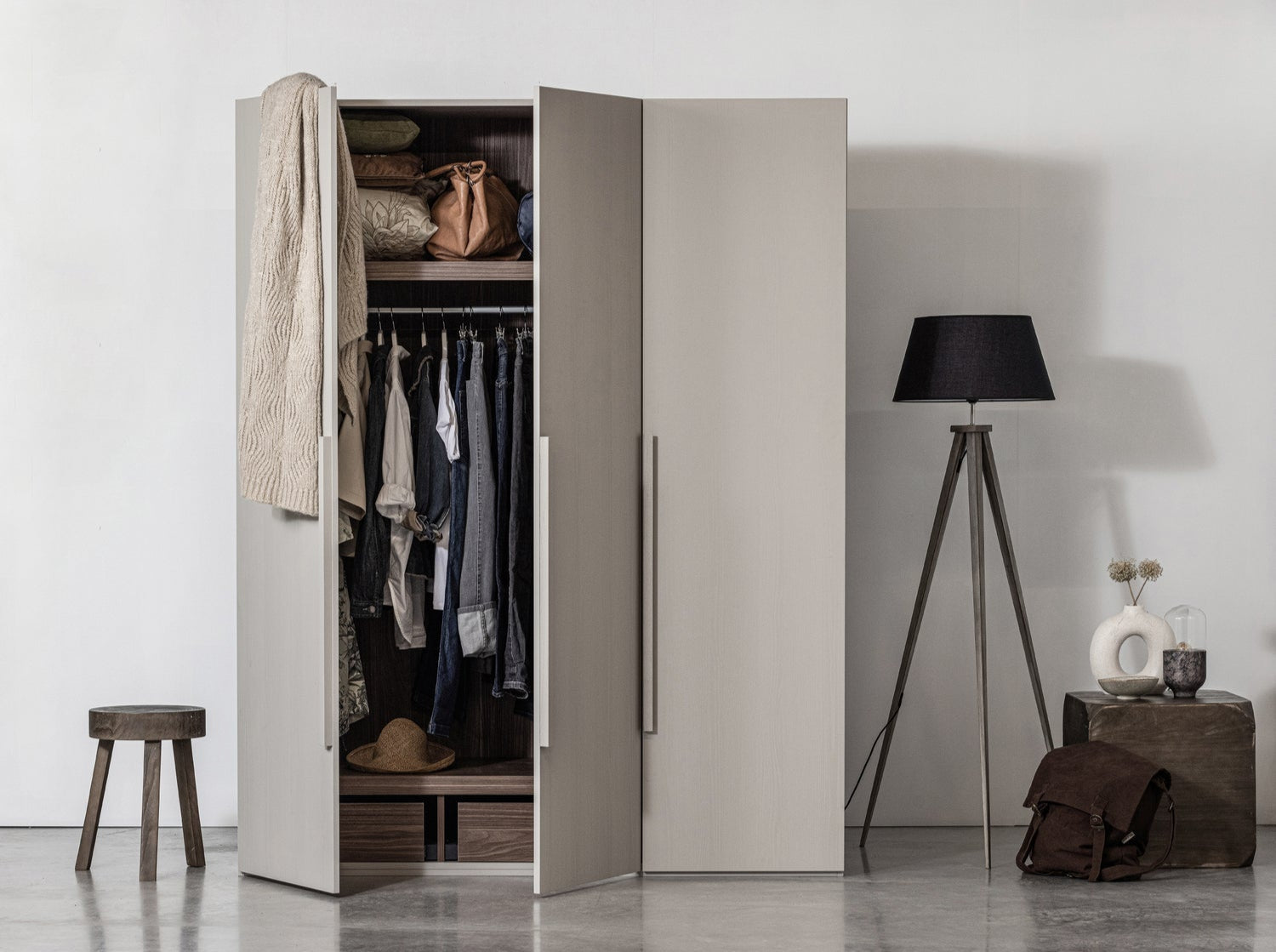 Lampada da terra in bambù nera Omar 153x60 cm