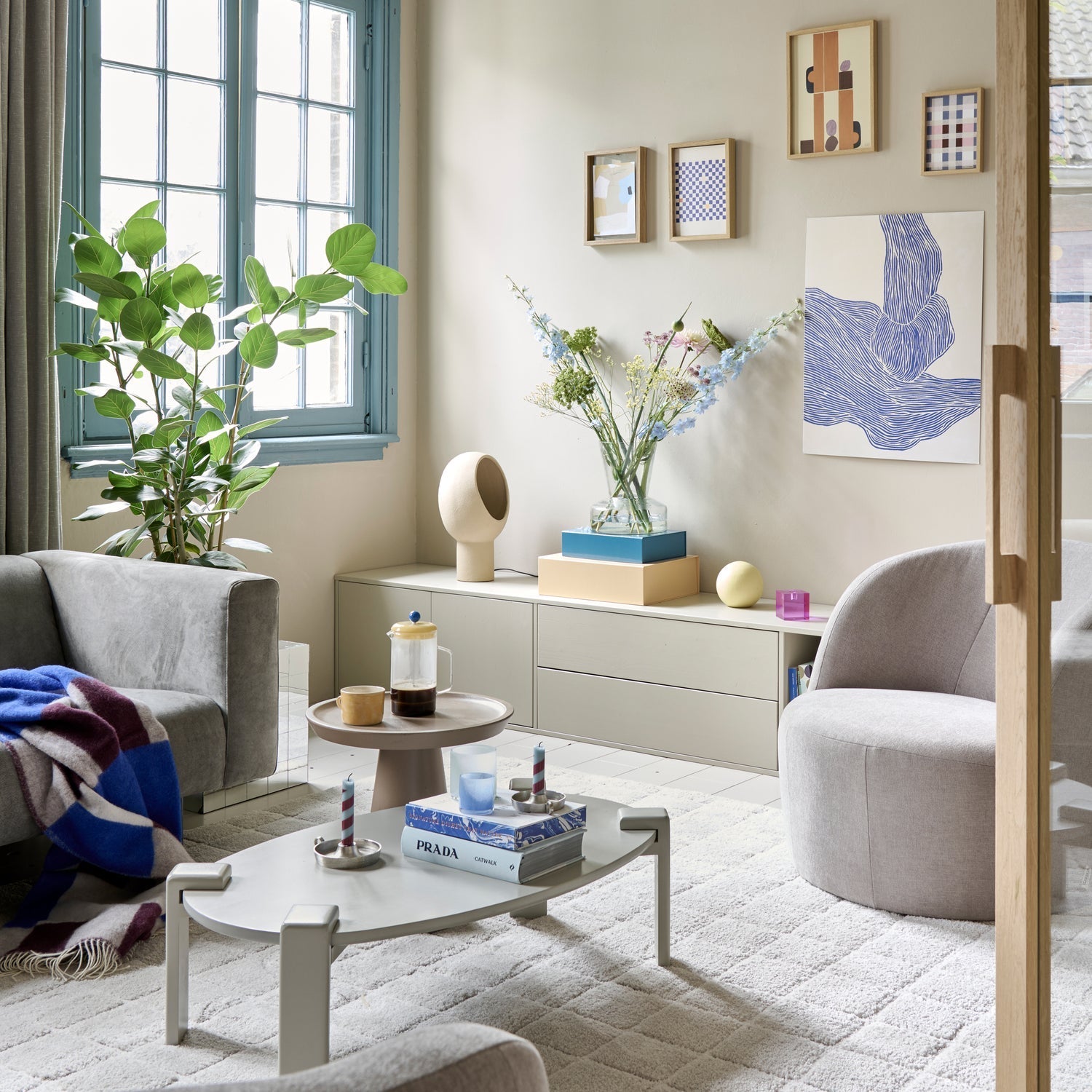 Mobile TV  2 ante 2 cassetti in legno di pino Settle Down 45x200 cm