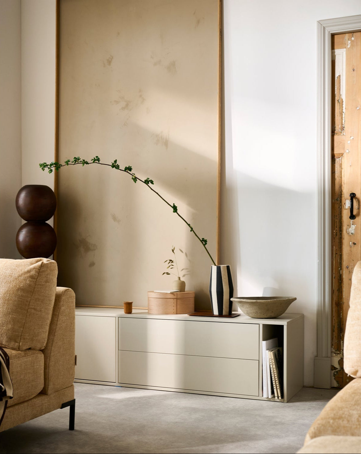 Mobile TV  2 ante 2 cassetti in legno di pino Settle Down 45x200 cm